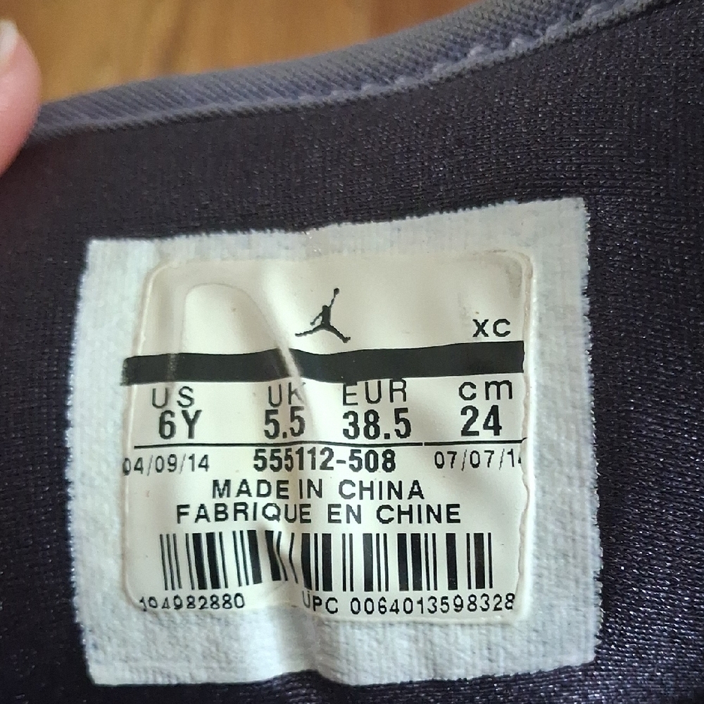 Jordan High-Top Sneakers in Violet and Dark Purple - Picture 5 of 5